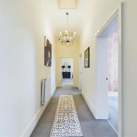 Upmarket Apartment In Ormskirk Eksteriør bilde