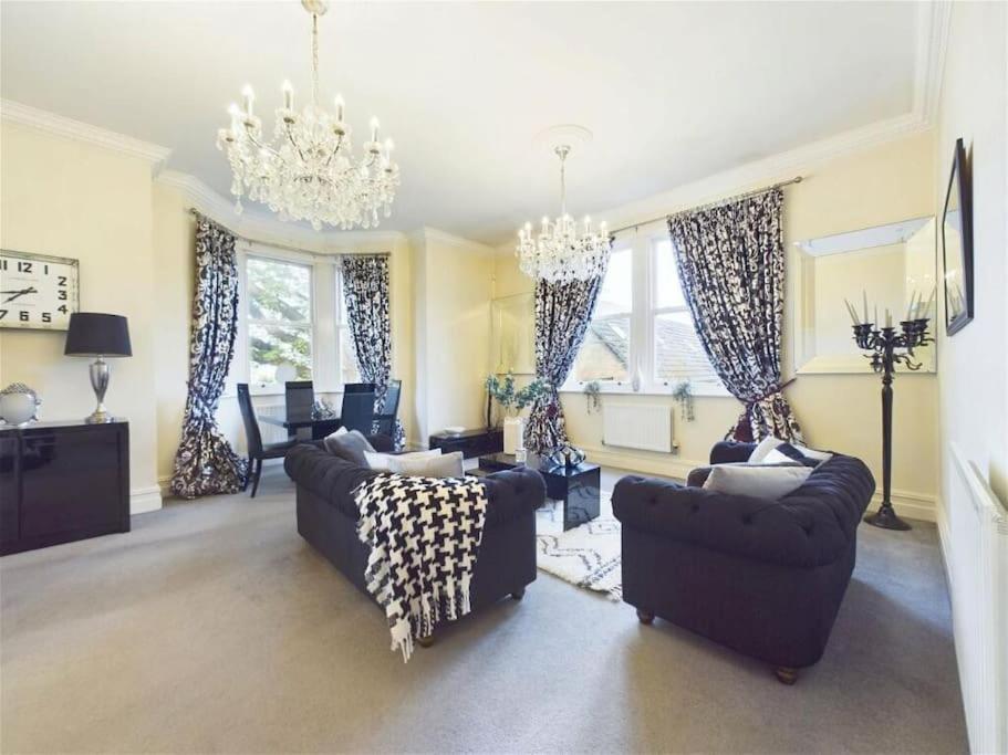 Upmarket Apartment In Ormskirk Eksteriør bilde